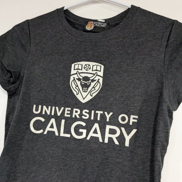 University of Calgary Logo Tee Charcoal Grey Size Medium - Picture 2 of 4